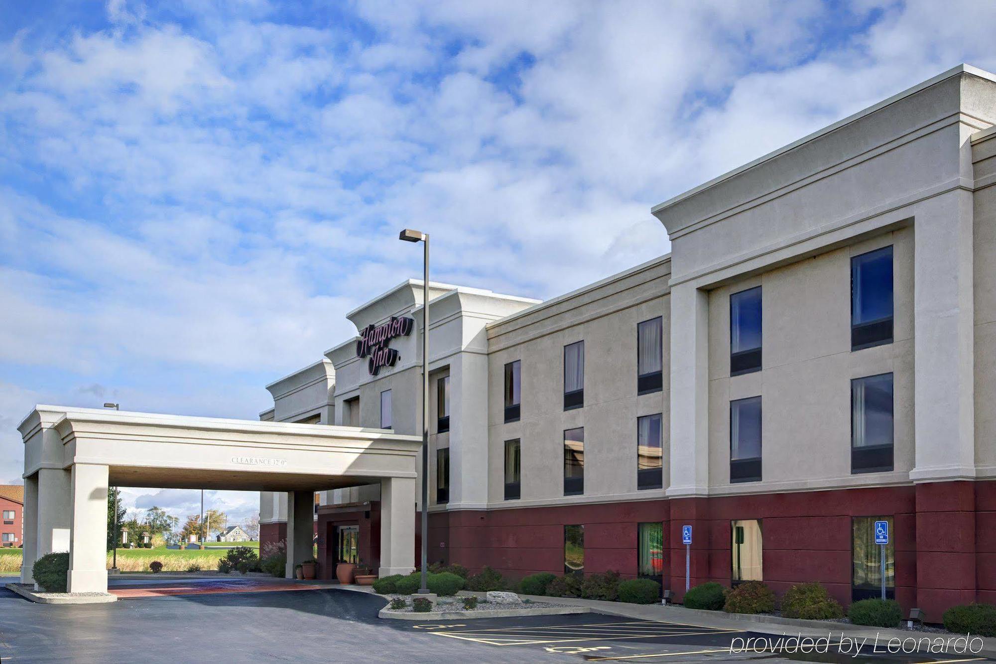 Hampton Inn Batavia Buitenkant foto